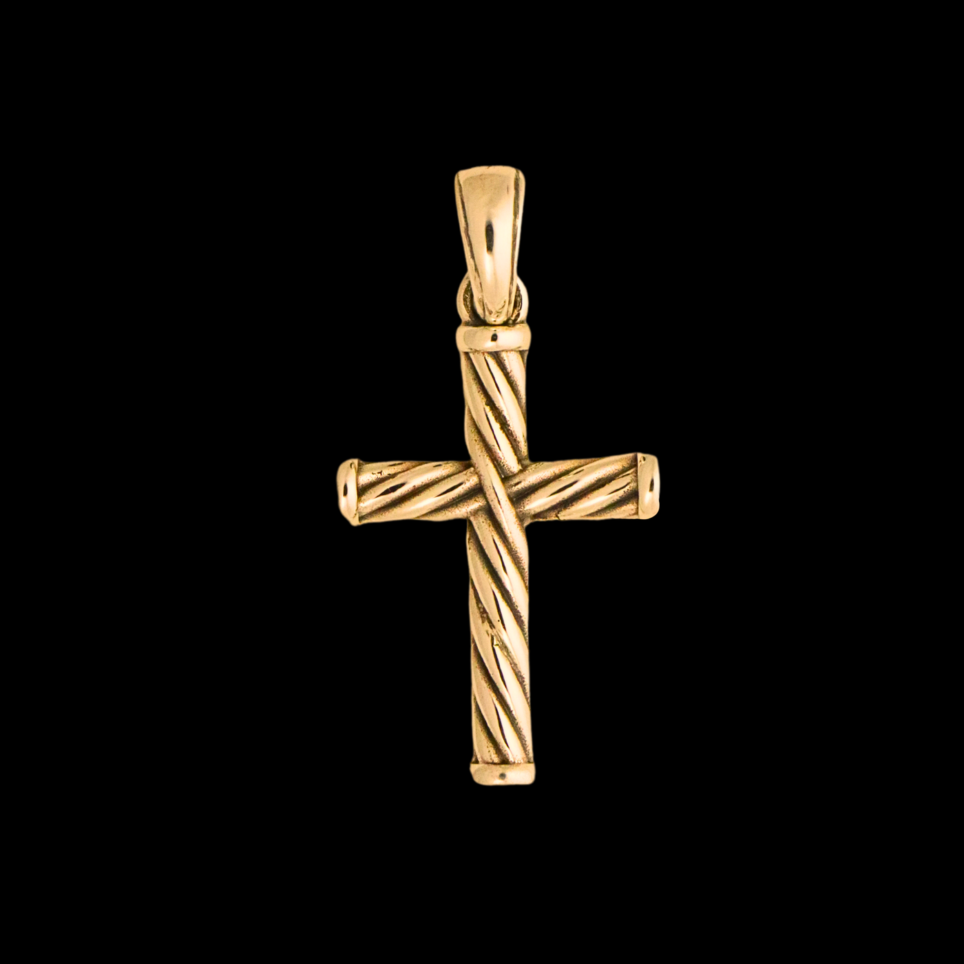 Colgante de cruz de oro amarillo de 14 k