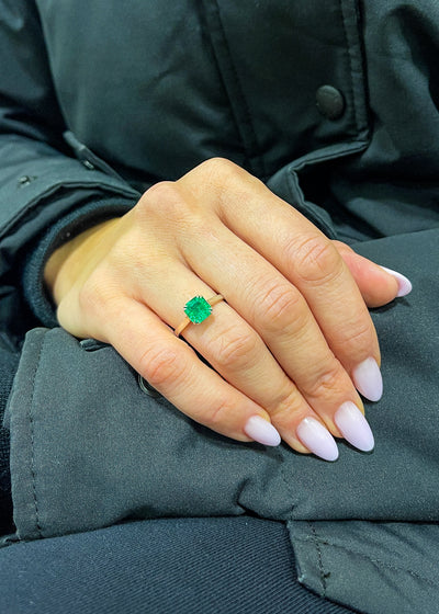 14k Yellow gold Emerald Ring