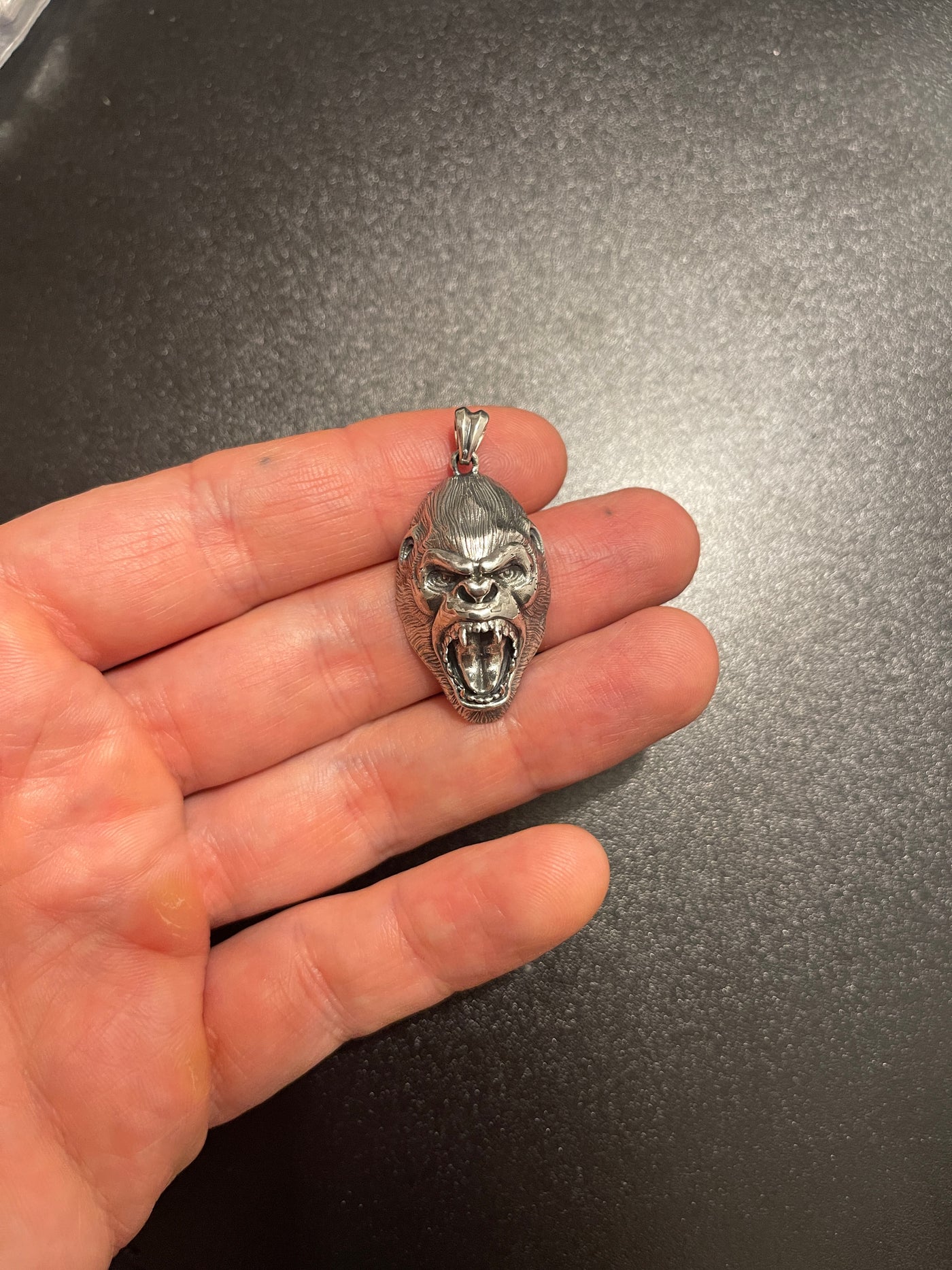 银金刚吊坠
