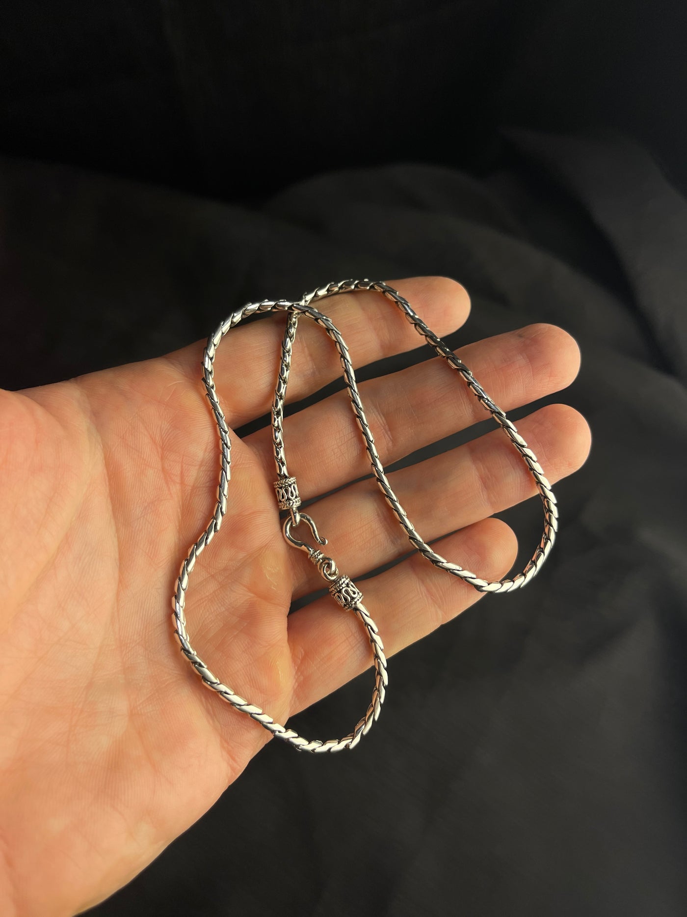 Collar Cobra de Plata (2,5 mm)