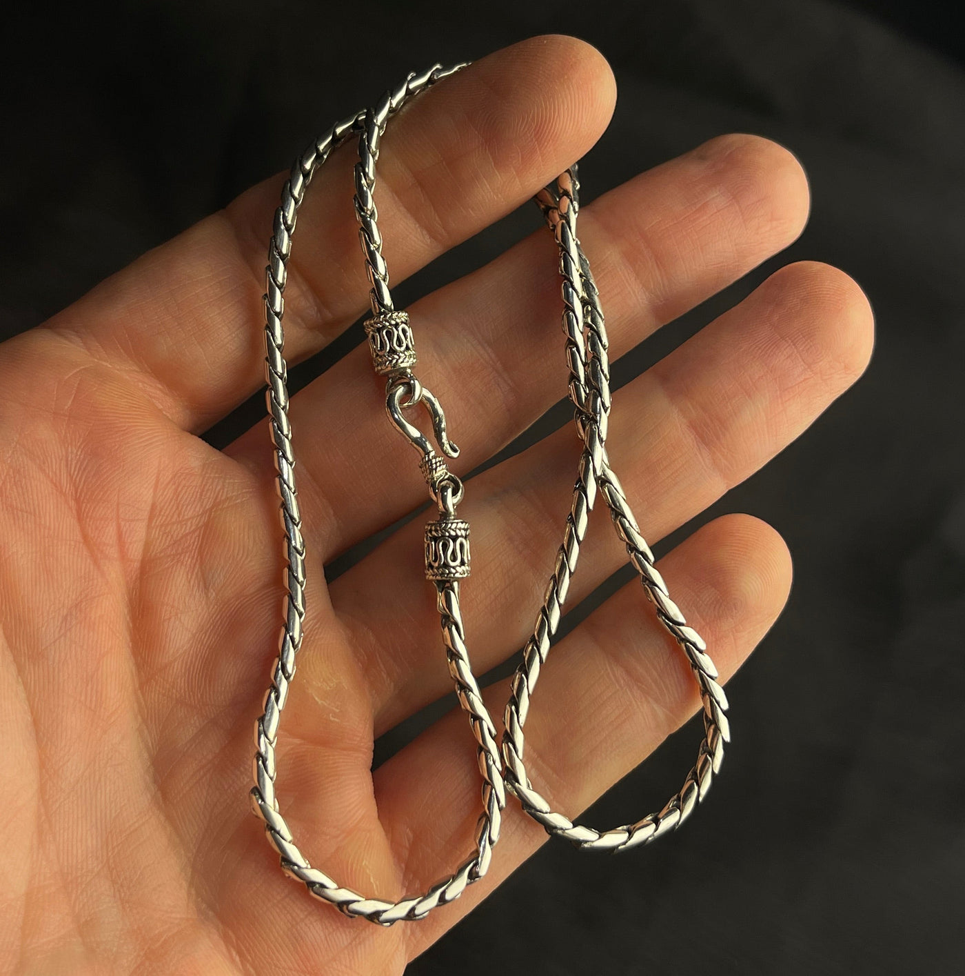 Collar Cobra de Plata (2,5 mm)