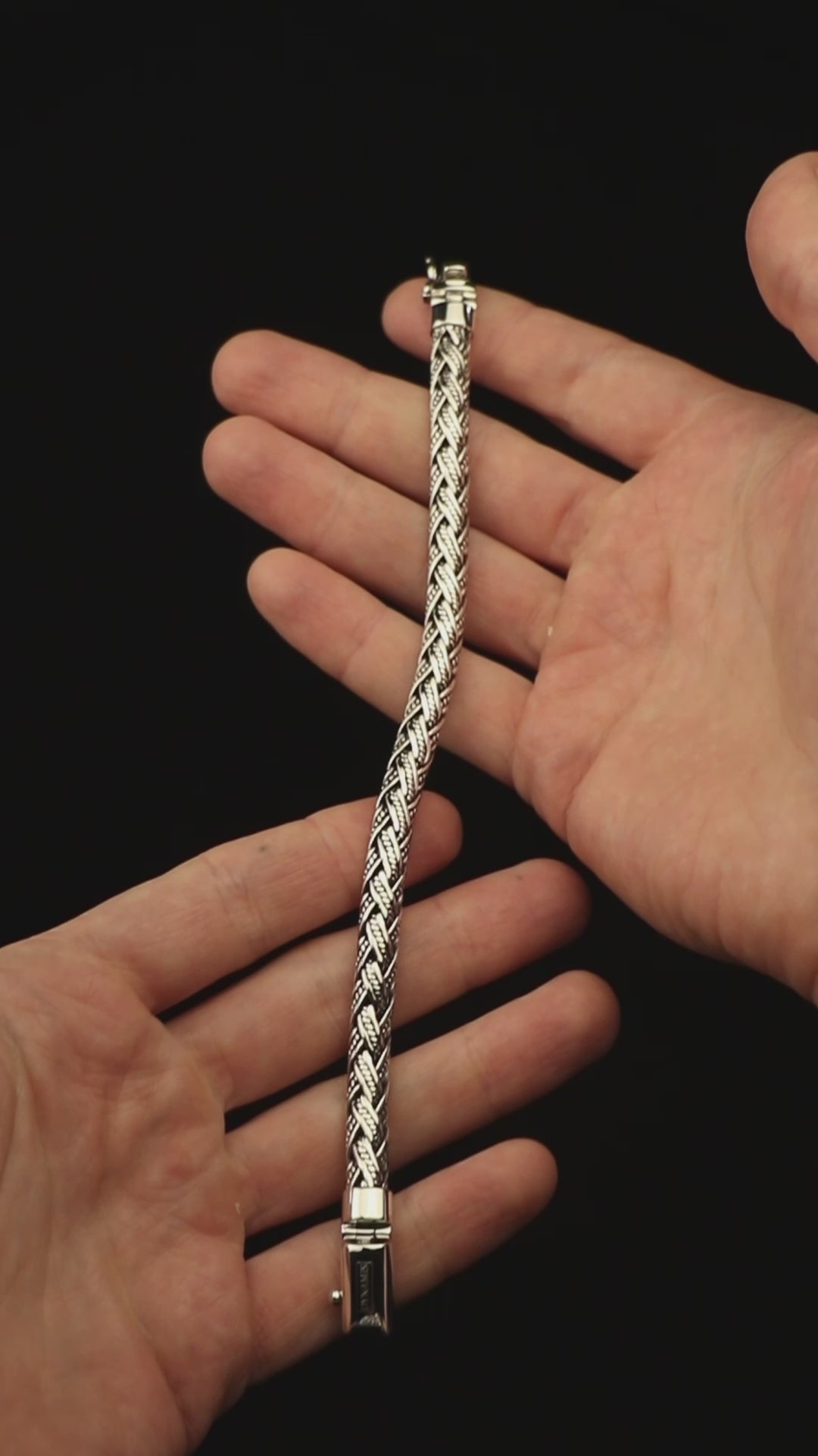 Bali silver bracelet (7 mm)