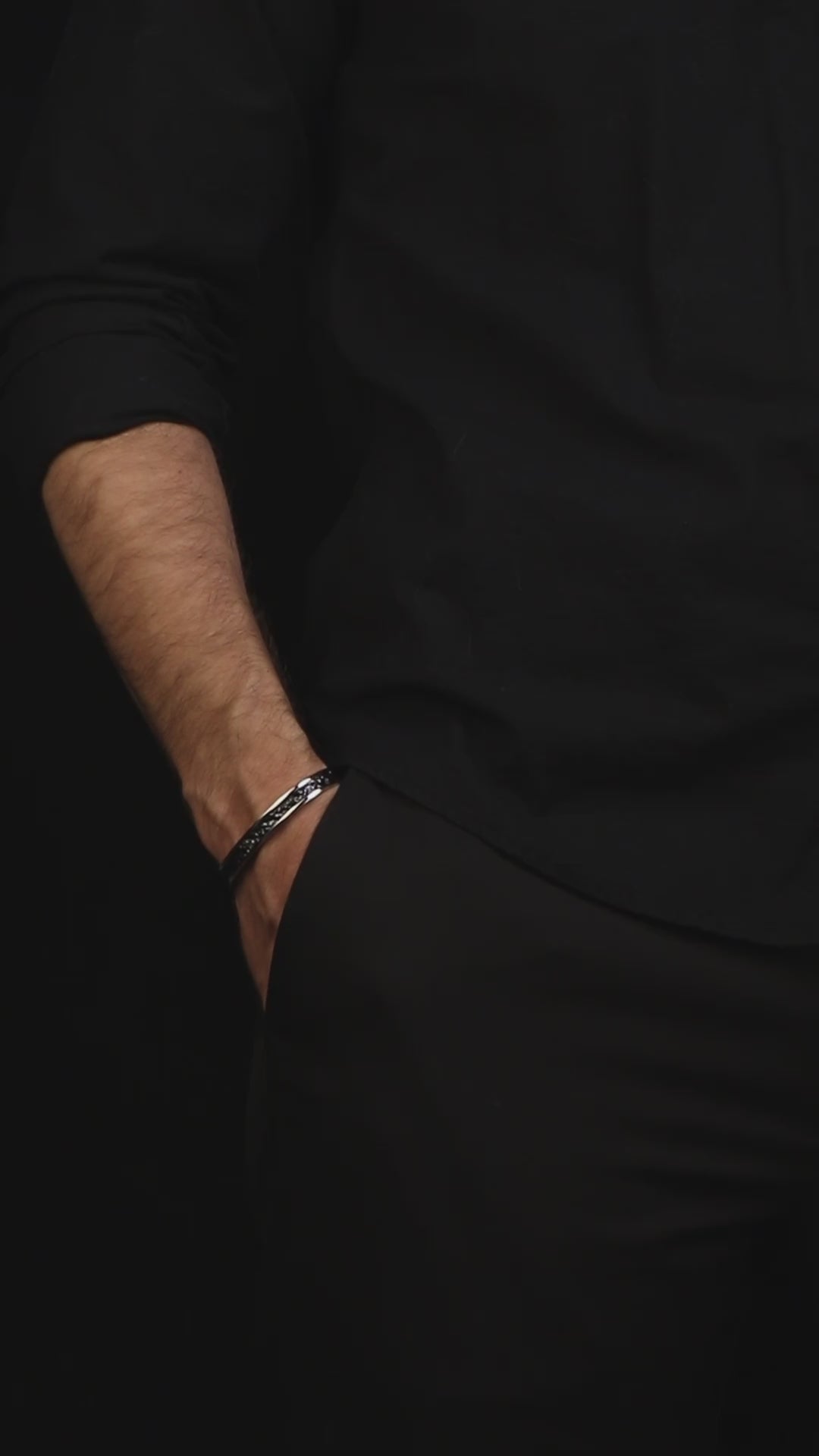 The Beaumont 18k Gold Cuff