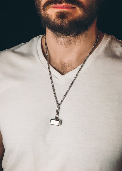 Mjölnir pendant