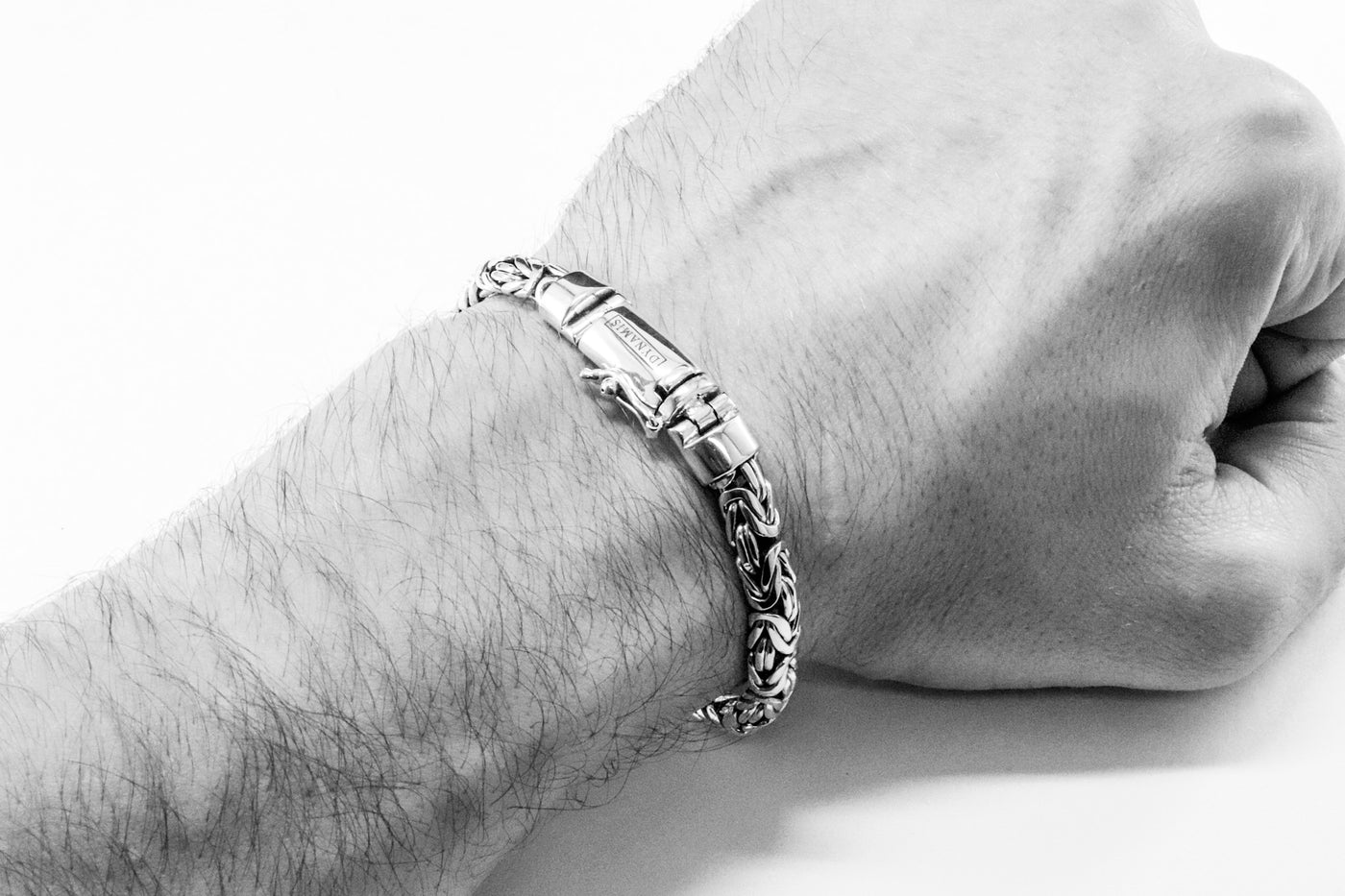 Byzantine silver bracelet | Oval