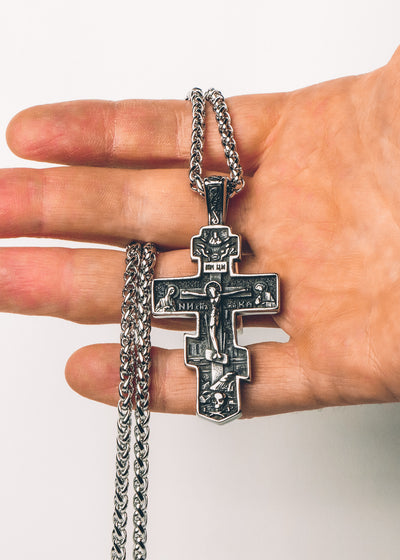Cross pendant